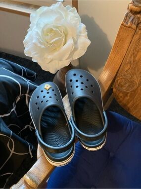 CROCS Black Textured Clog Soles